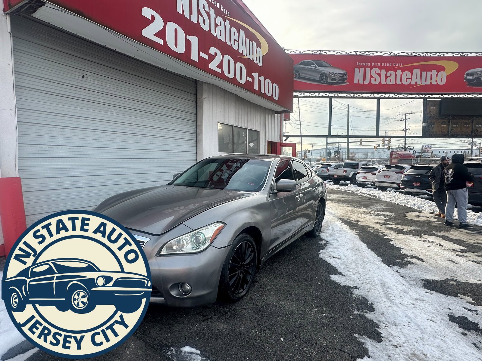 Used 2011 INFINITI M37 x w/ Premium Pkg