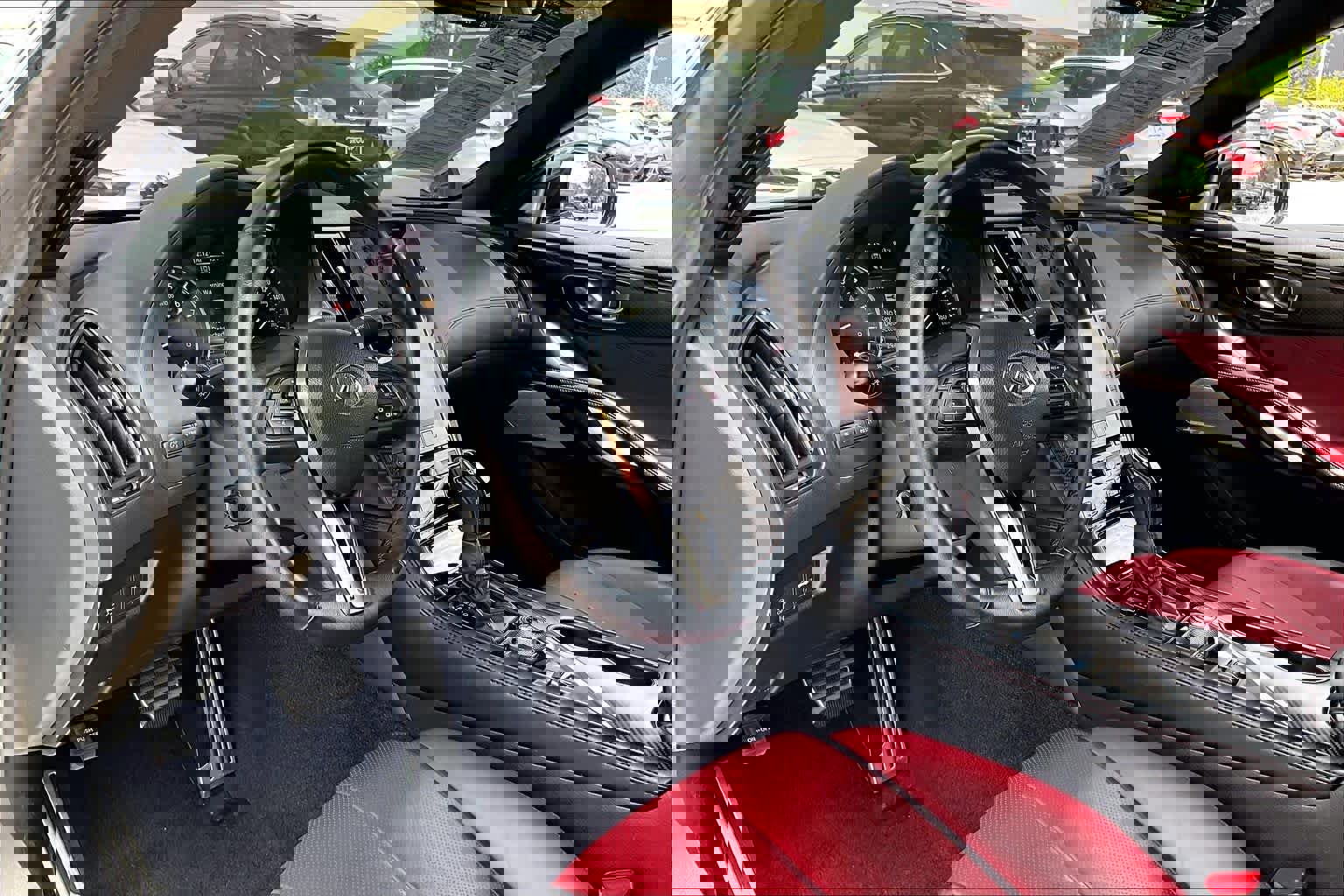 Used 2022 INFINITI Q60 Red Sport 400 w/ Carbon Fiber Package image 15