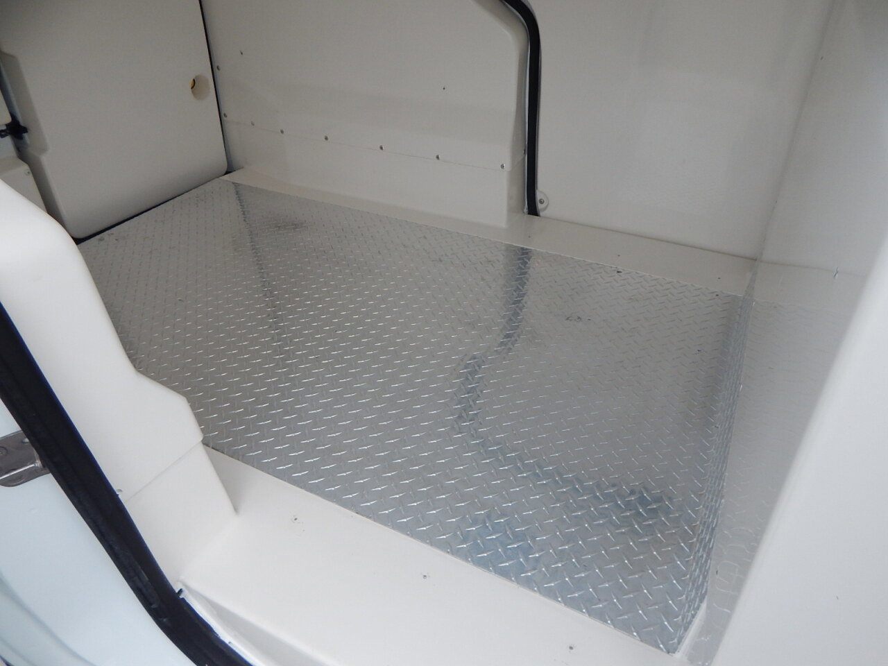 Used 2020 Ford Transit Connect XL image 16