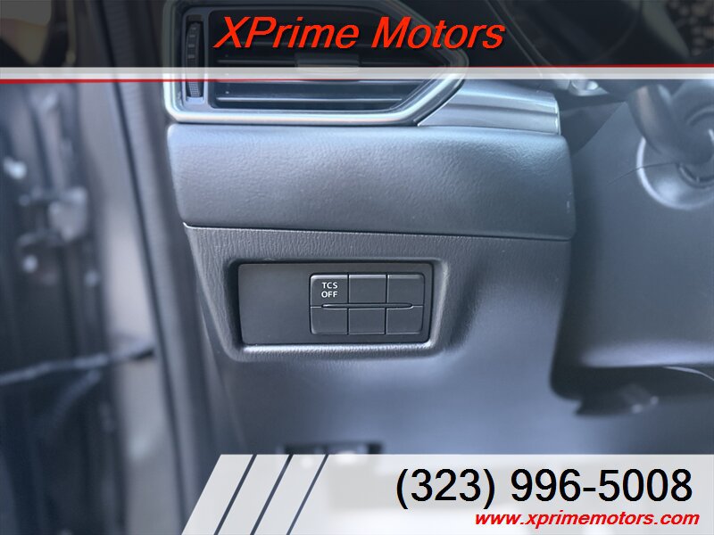Used 2017 MAZDA CX-5 Touring FWD image 16