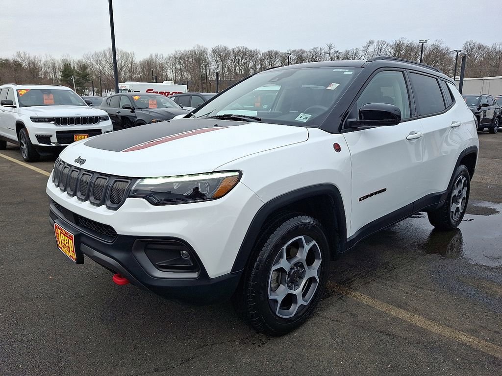 Certified 2022 Jeep Compass Trailhawk w/ Trailhawk Elite Group image 3