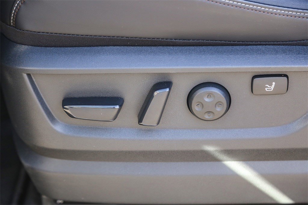 New 2025 Nissan Armada Platinum Reserve image 20