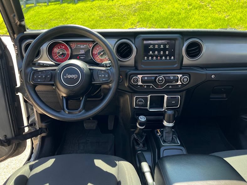 Used 2022 Jeep Gladiator Sport AWD/4WD image 21