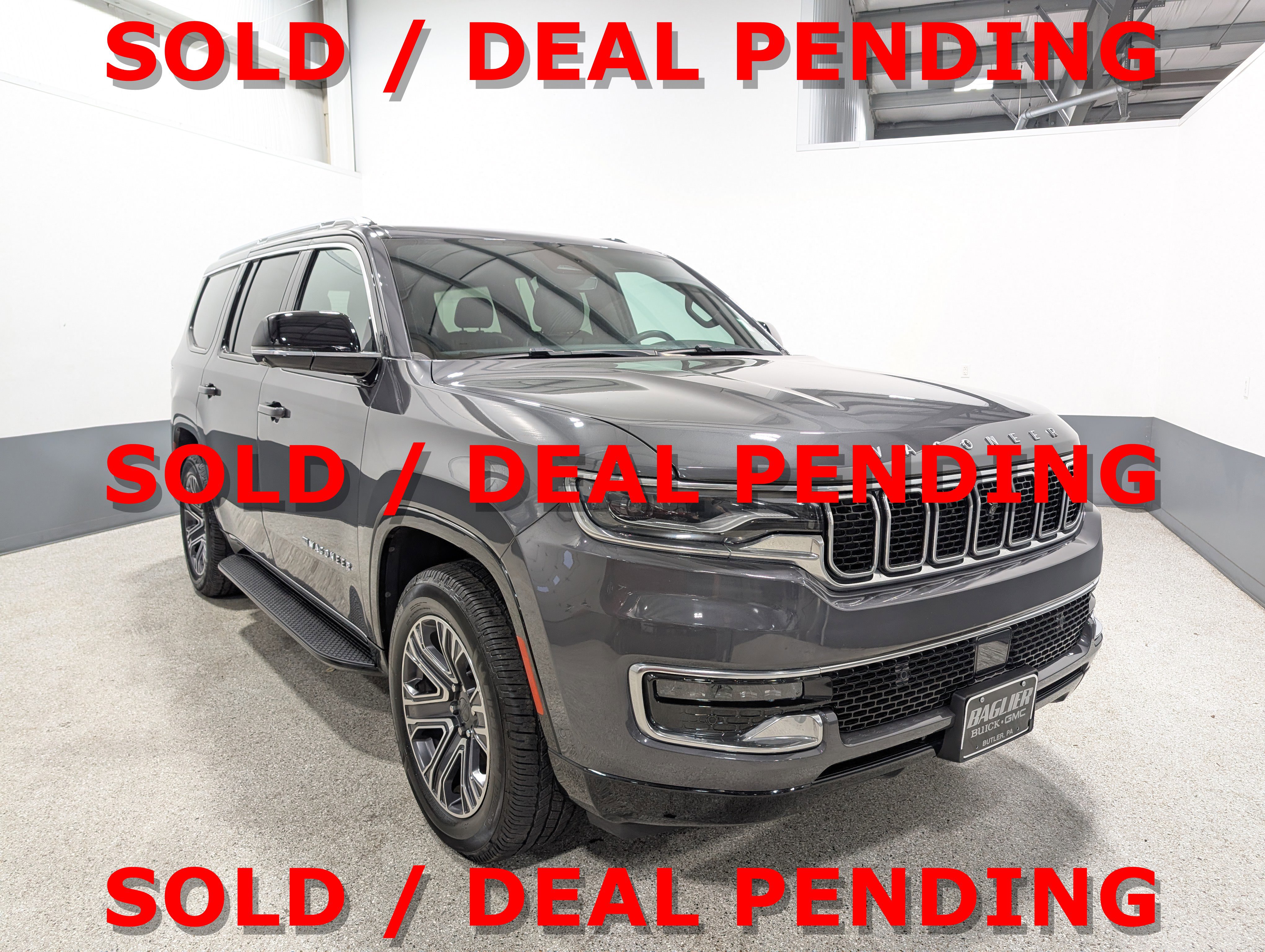 Used 2023 Jeep Wagoneer 4WD w/ Premium Group I