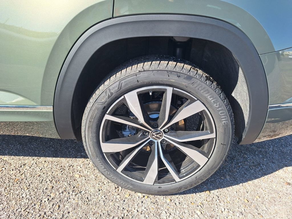 New 2026 Volkswagen Atlas SEL Premium R-Line image 25