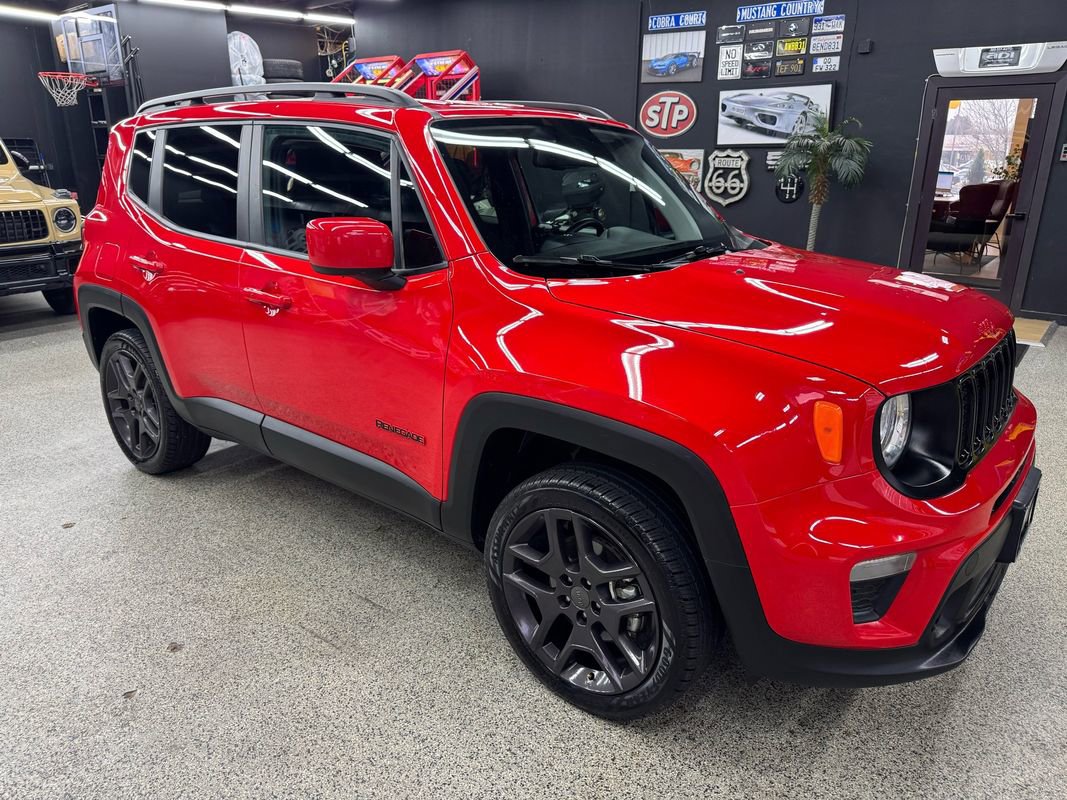 Used 2022 Jeep Renegade Latitude w/ Convenience Group AWD/4WD image 7
