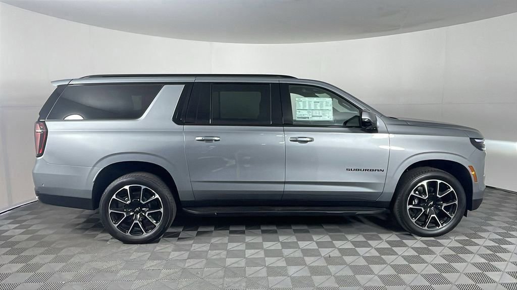 New 2025 Chevrolet Suburban RST w/ Advanced Technology Package image 3