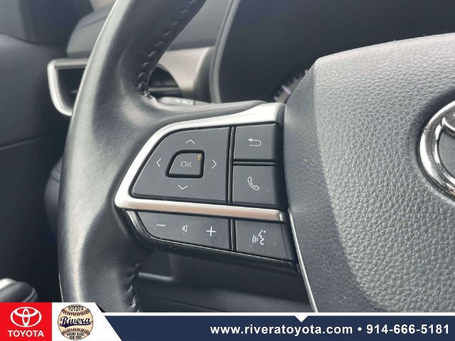 Used 2023 Toyota Highlander LE FWD image 22