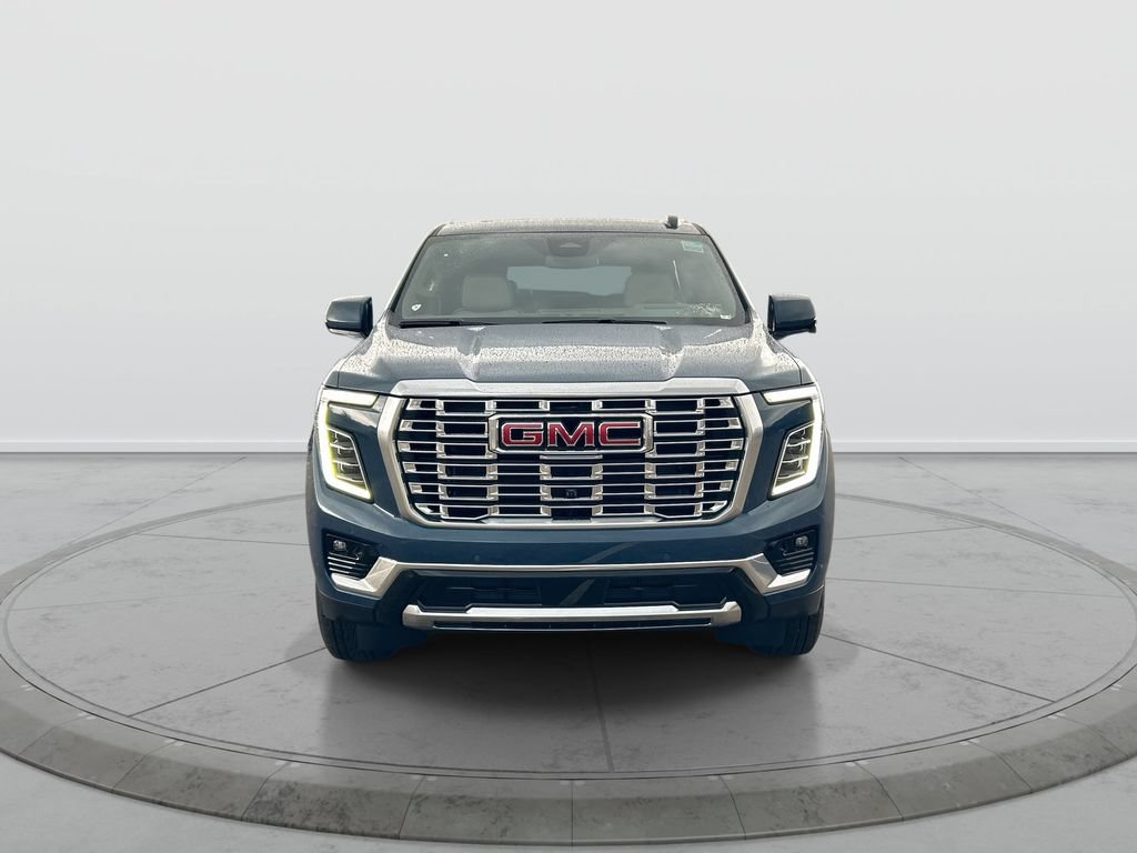 New 2026 GMC Yukon Denali w/ Sun & Power Step Package AWD/4WD image 3