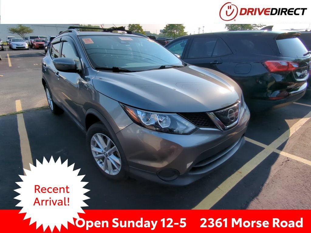 Used 2019 Nissan Rogue Sport SV AWD/4WD image 1