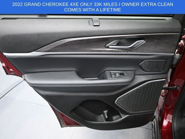 Used 2022 Jeep Grand Cherokee Limited 4xe w/ Luxury Tech Group II image 16