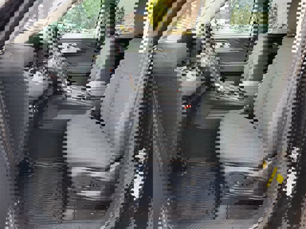 Used 2025 Ford Explorer Active image 11