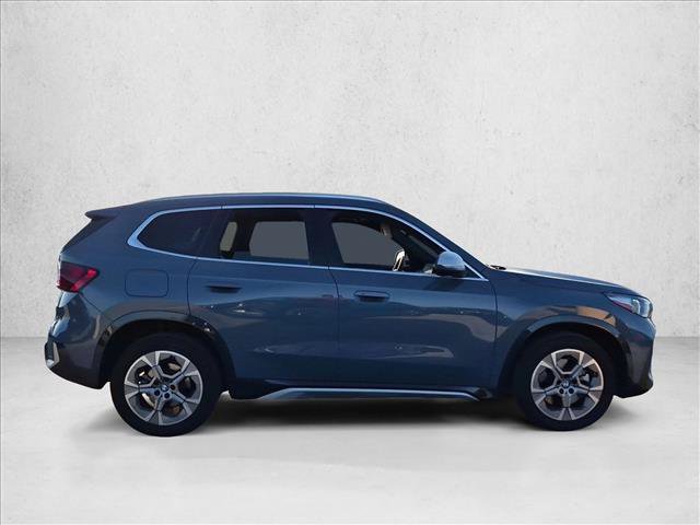 Used 2023 BMW X1 xDrive28i w/ Convenience Package AWD/4WD image 4