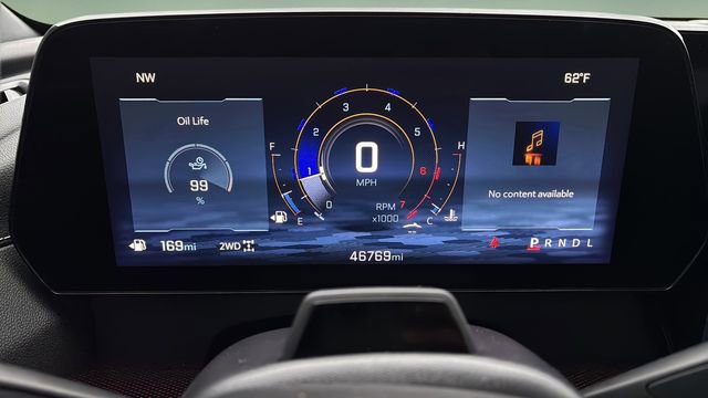 Used 2025 Chevrolet Traverse Z71 w/ Enhanced Driving Package image 12