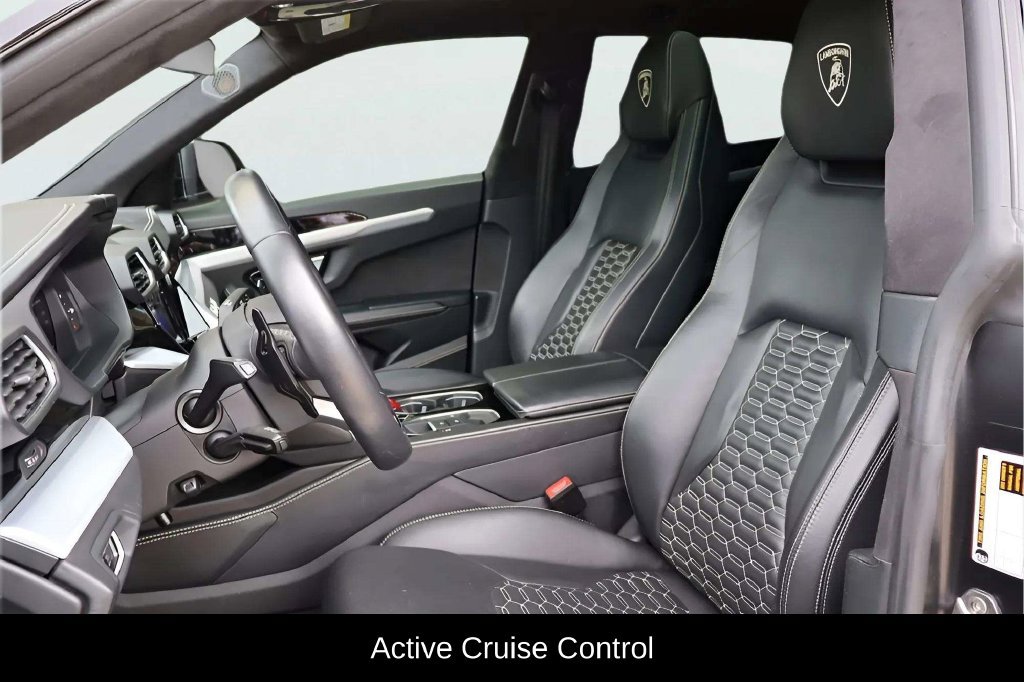 Used 2021 Lamborghini Urus AWD/4WD image 13