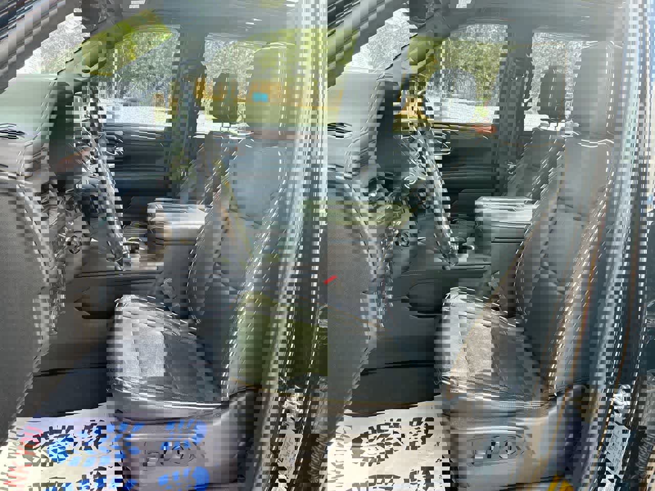 Used 2021 Chevrolet Tahoe Premier w/ Premium Package image 20