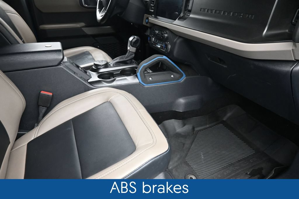 Used 2022 Ford Bronco Wildtrak AWD/4WD image 10