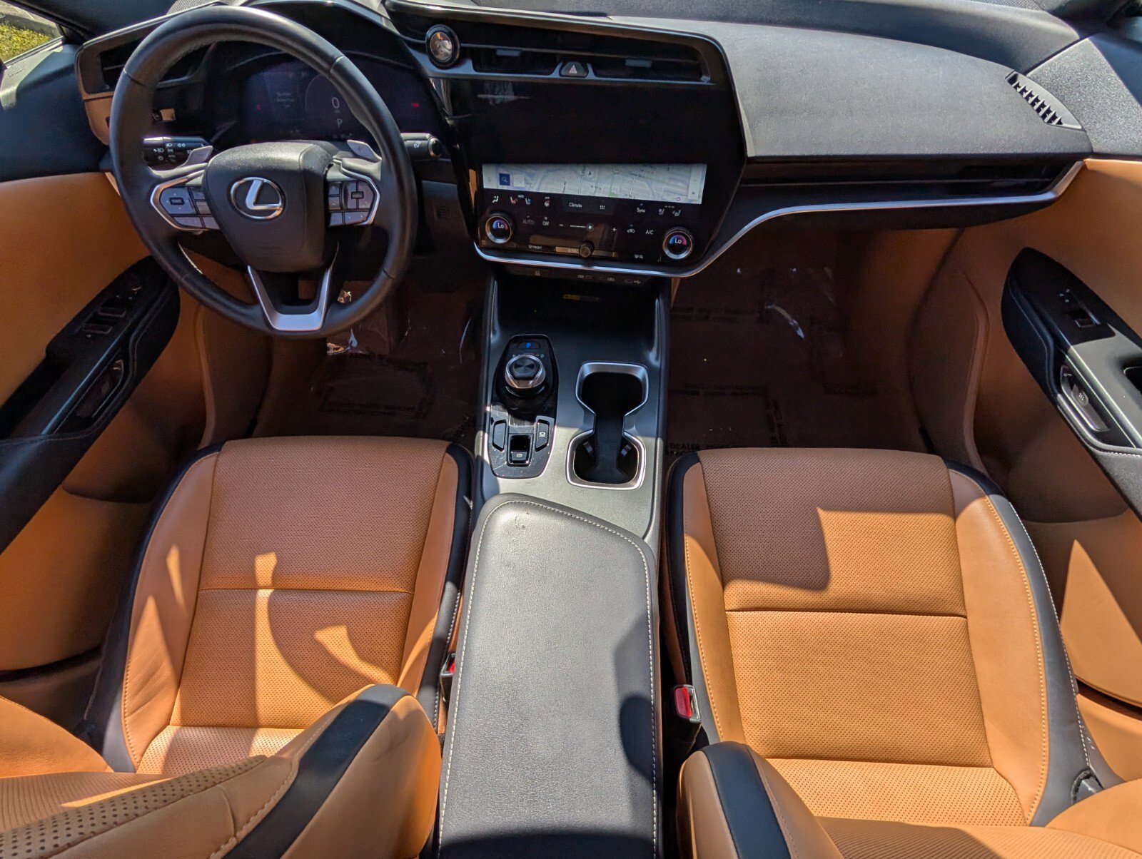 Used 2024 Lexus RZ 300e Premium image 14