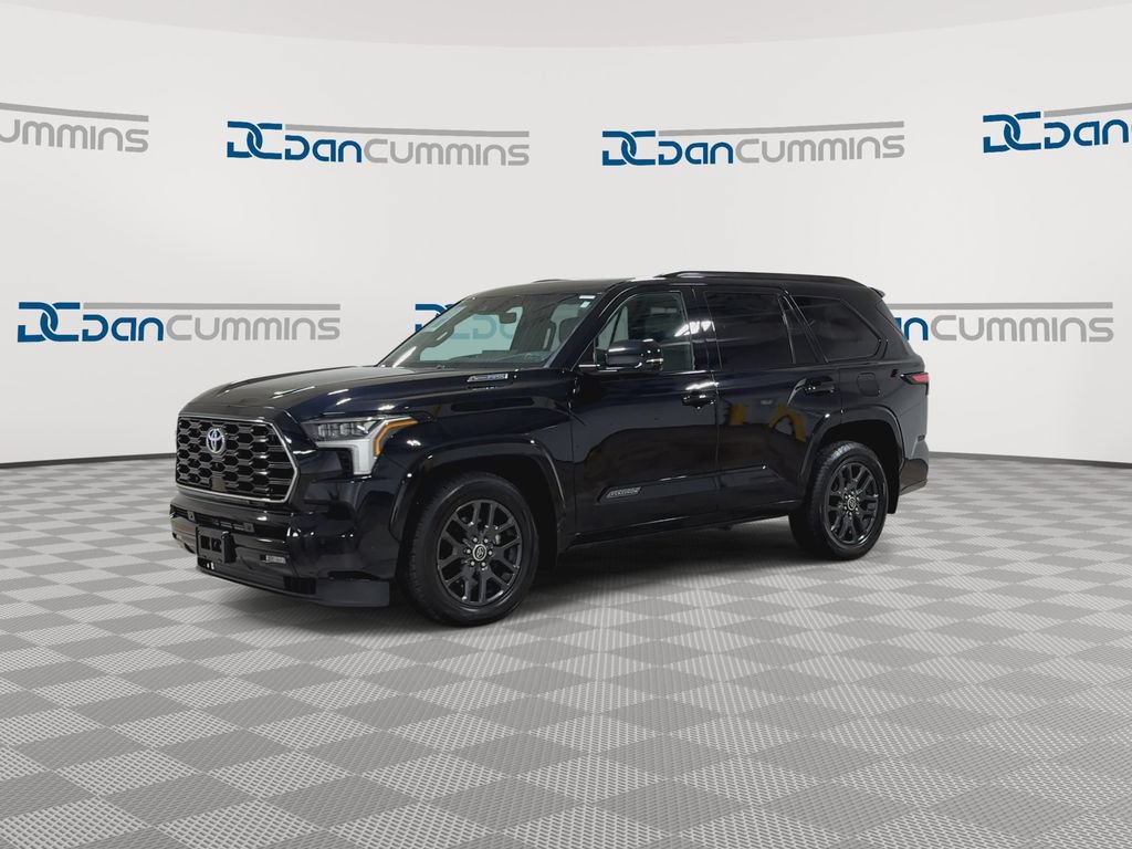 Used 2023 Toyota Sequoia Platinum AWD/4WD image 4