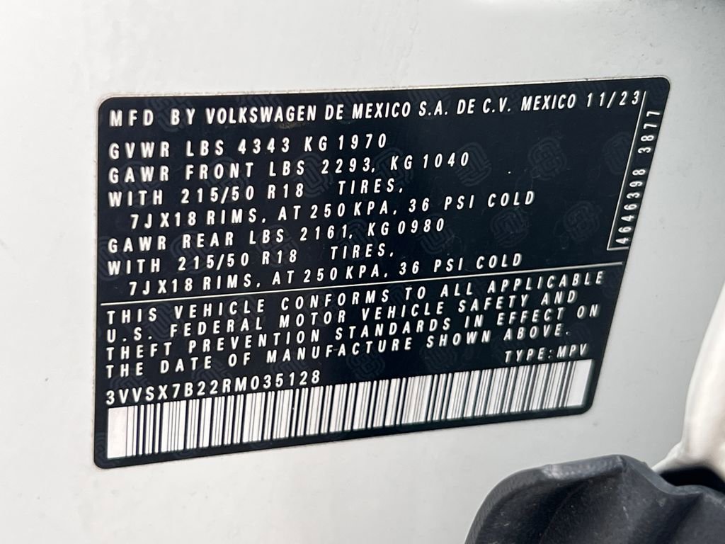 Used 2024 Volkswagen Taos SE image 34