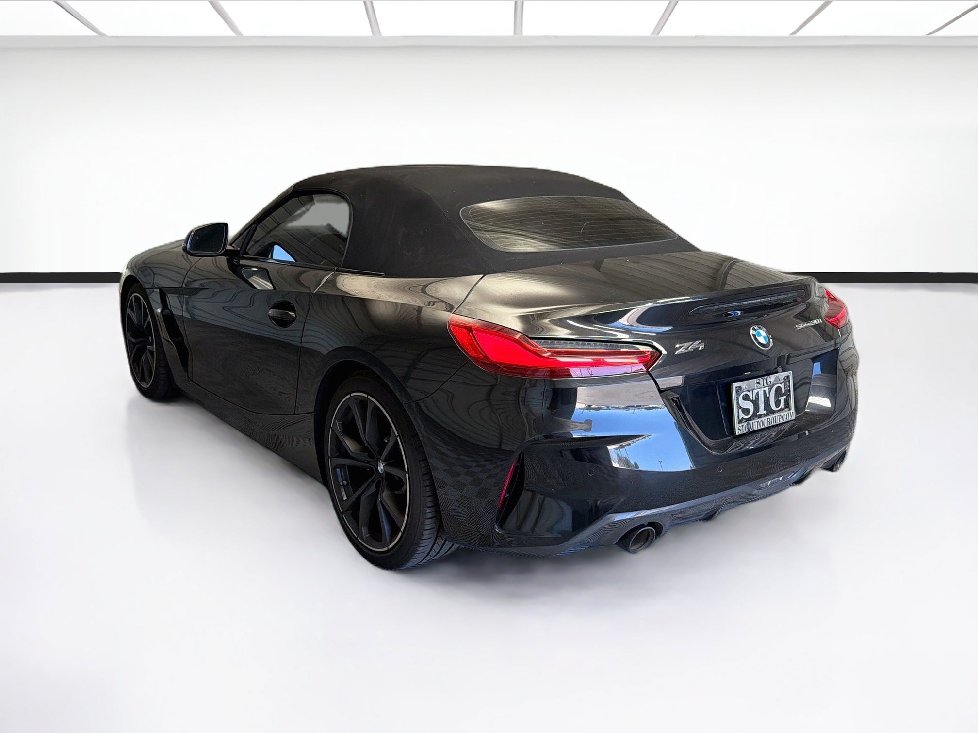 Used 2023 BMW Z4 sDrive30i w/ Driving Assistance Package RWD image 6