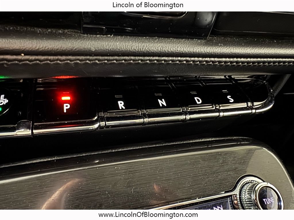 Certified 2022 Lincoln Nautilus Reserve w/ Monochromatic Package AWD/4WD image 56