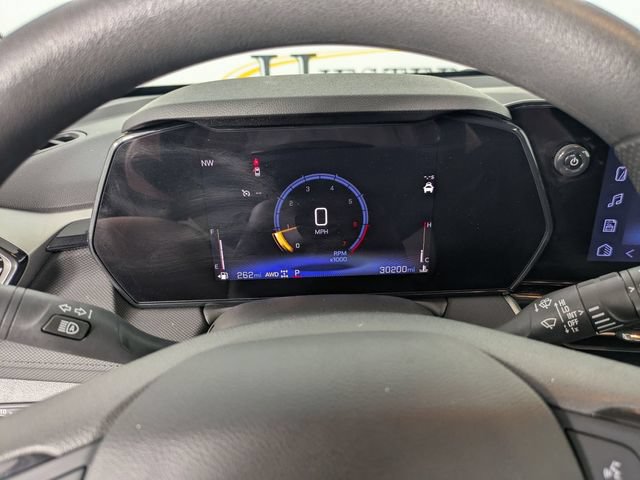 Used 2025 Chevrolet TrailBlazer LT AWD/4WD image 15