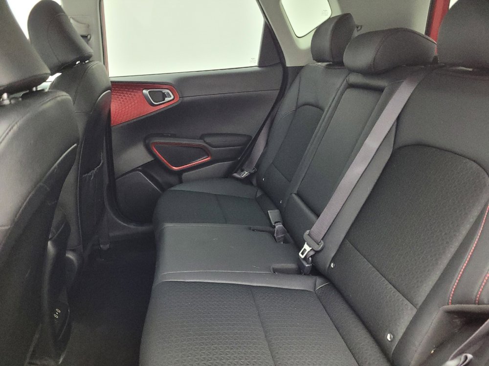 Used 2025 Kia Soul GT-Line w/ GT-Line Technology Package image 18