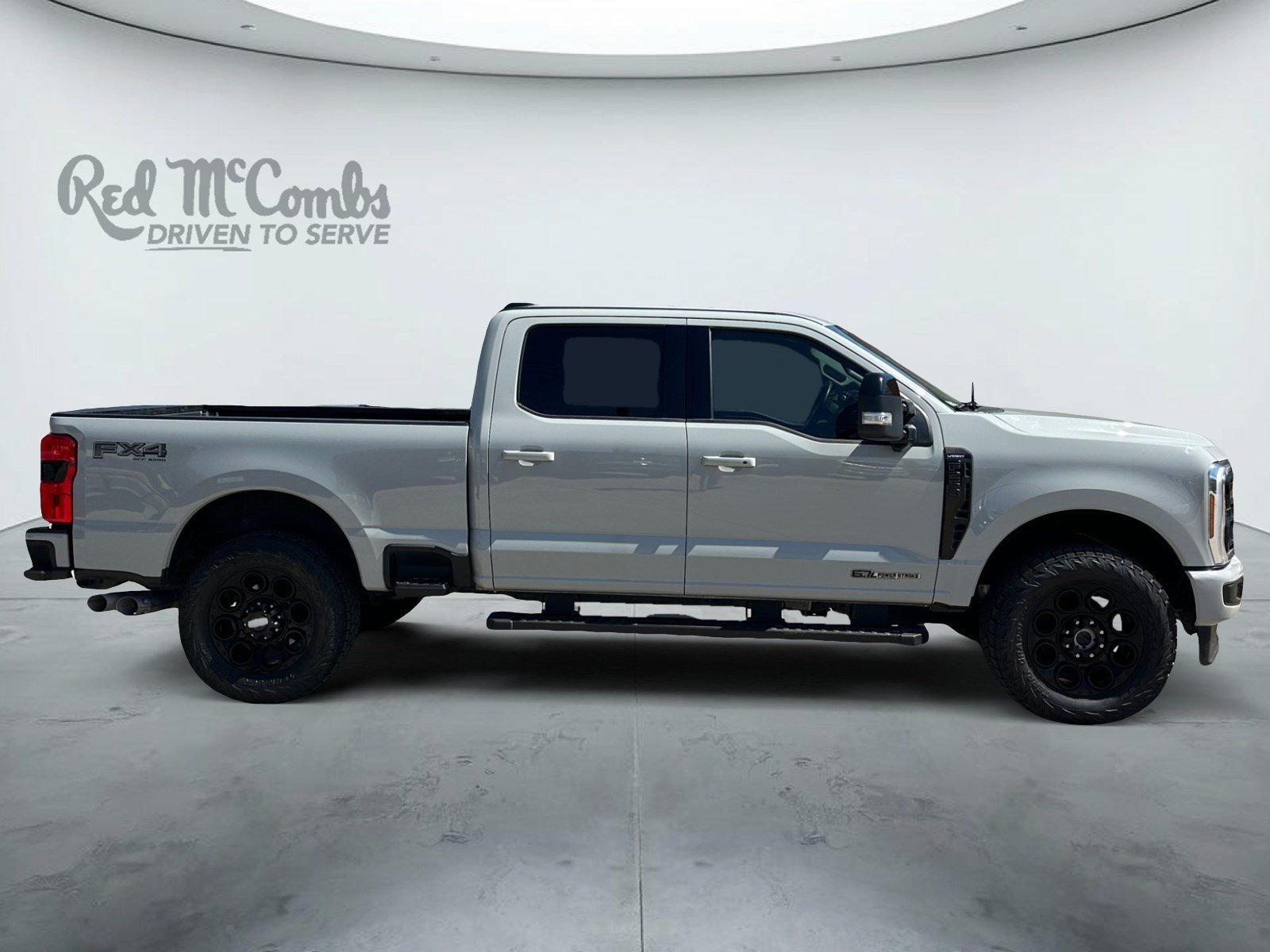 Used 2025 Ford F250 Lariat w/ Black Appearance Package AWD/4WD image 4