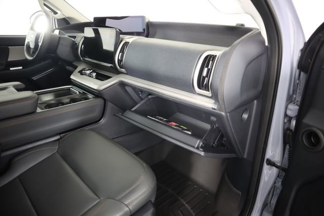 Certified 2025 Ford Expedition Max Active image 65