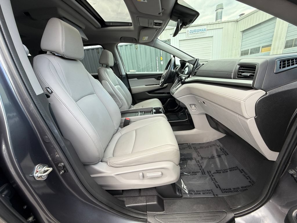 Used 2018 Honda Odyssey EX-L image 27