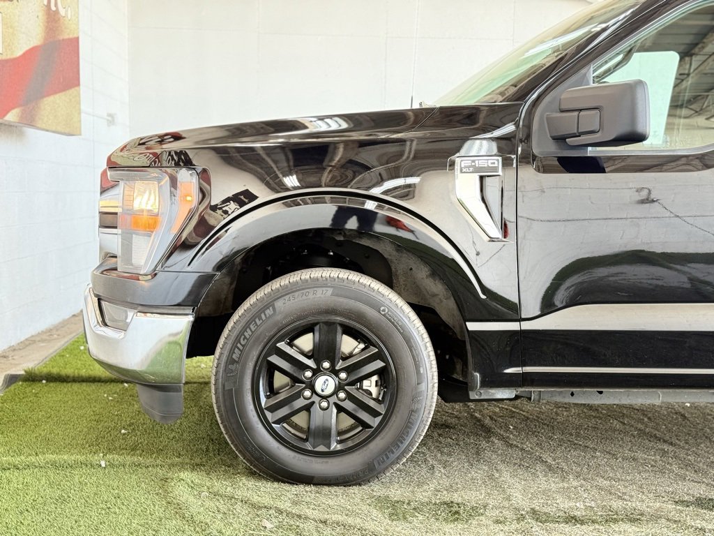 Used 2023 Ford F150 XLT image 12