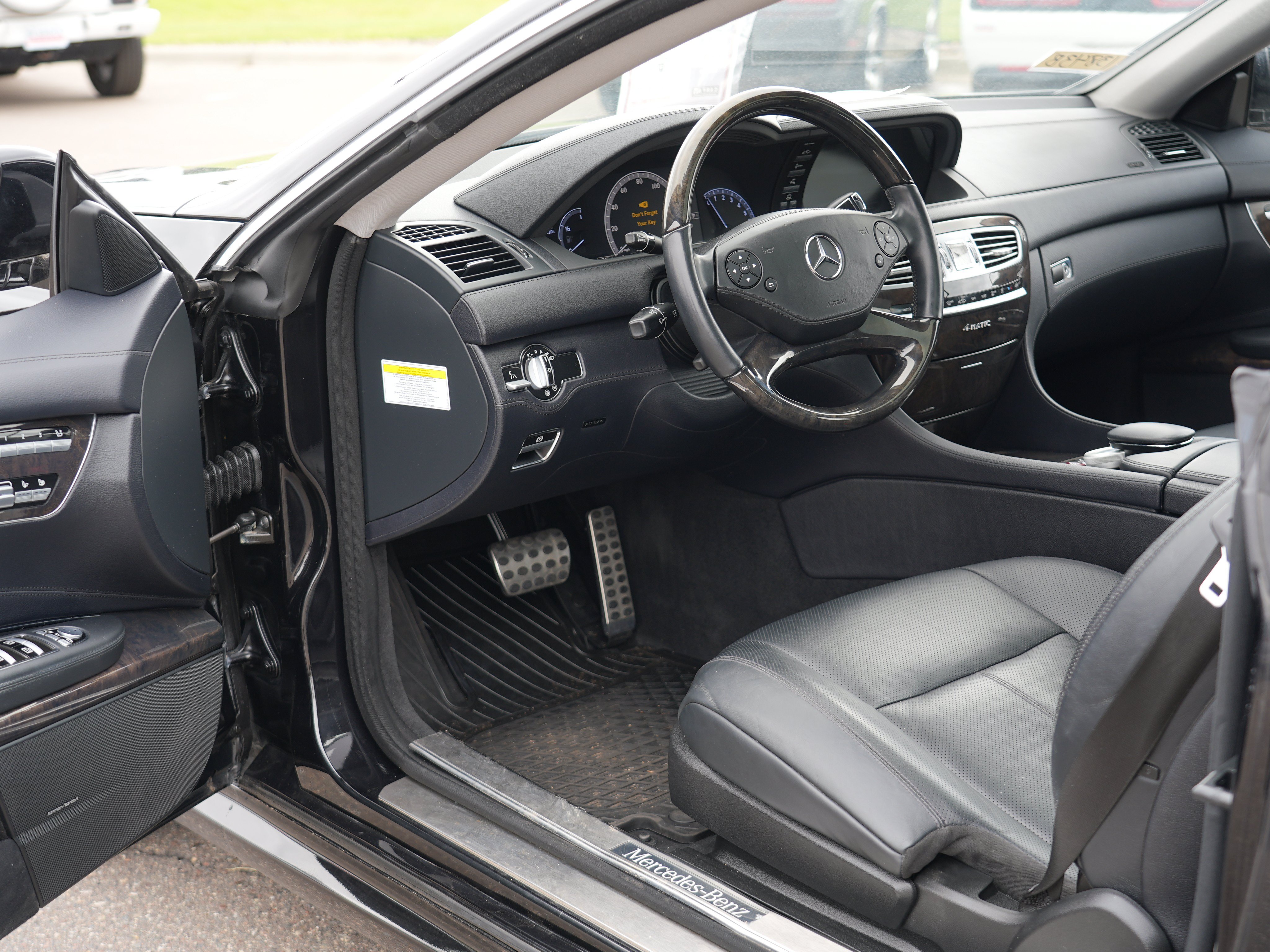 Used 2014 Mercedes-Benz CL 550 4MATIC image 18