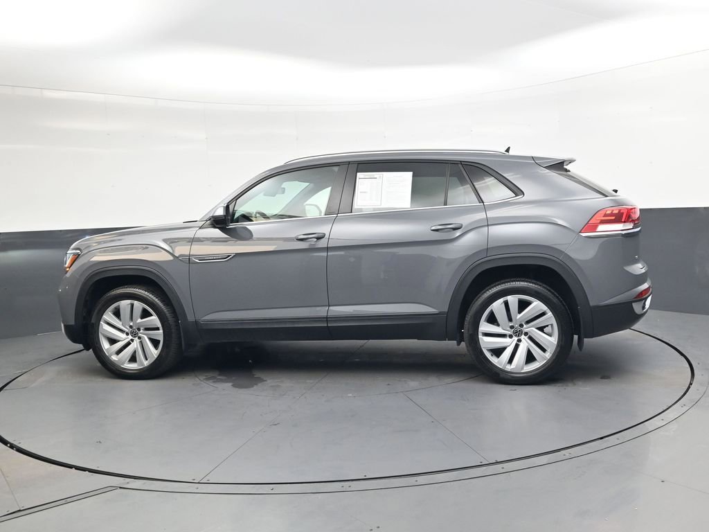 Used 2022 Volkswagen Atlas Cross Sport SE w/ Panoramic Sunroof Package image 7