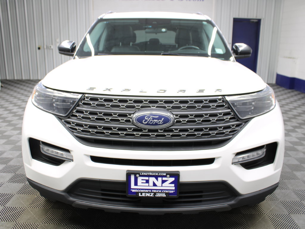 Used 2023 Ford Explorer XLT w/ XLT Sport Appearance Package AWD/4WD image 50