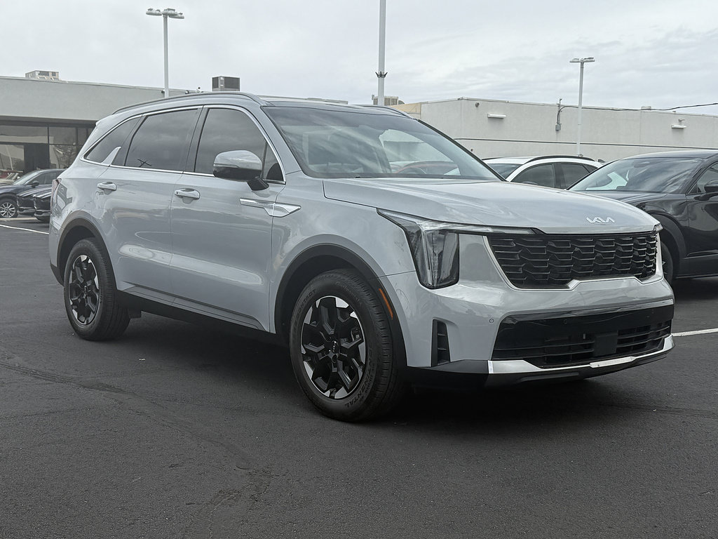 Used 2025 Kia Sorento S w/ Panoramic Sunroof Package FWD image 1