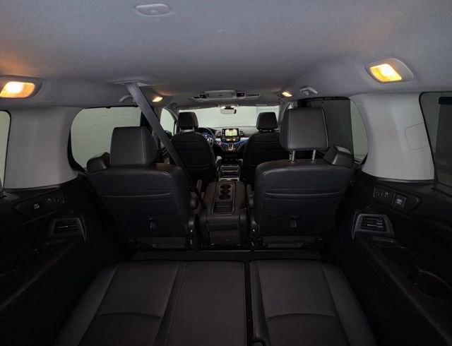 Used 2022 Honda Odyssey Touring image 13