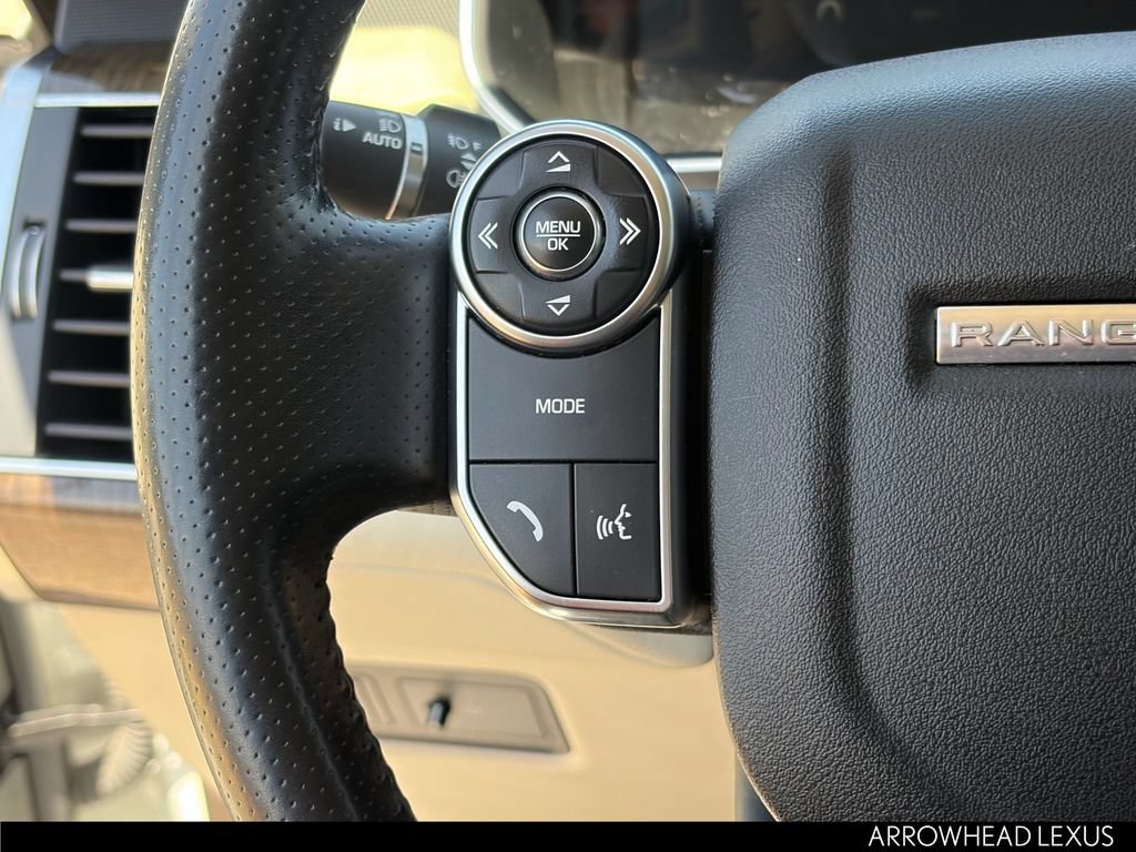Used 2017 Land Rover Range Rover Sport HSE AWD/4WD image 16