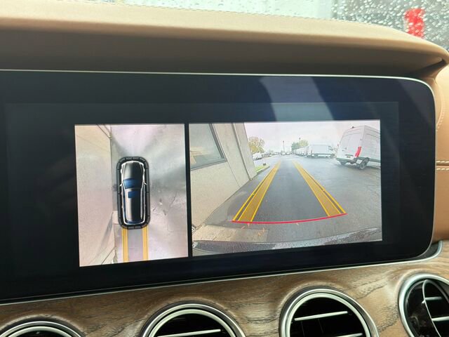 Used 2018 Mercedes-Benz E 400 4MATIC Wagon image 26