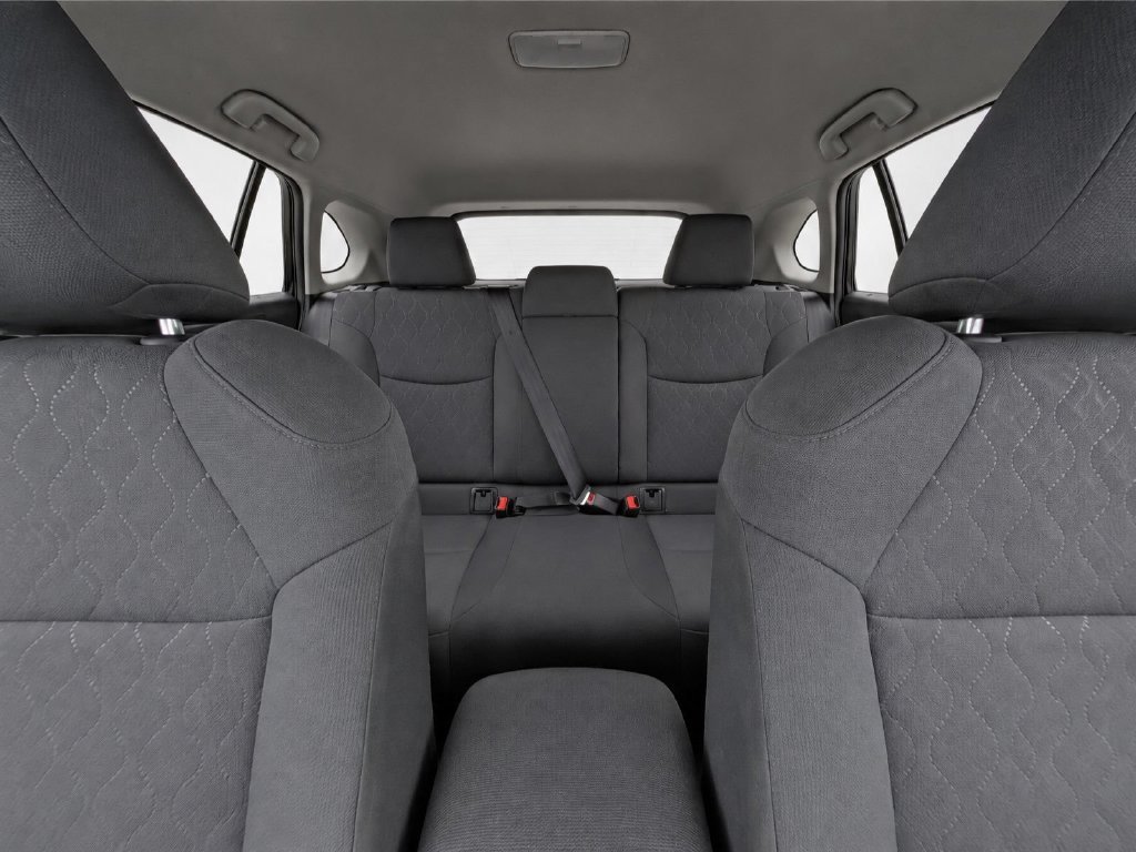 Certified 2025 Toyota Corolla Cross LE FWD image 16