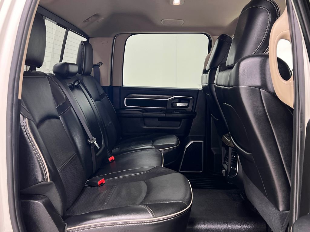 Used 2019 RAM 3500 Laramie image 33