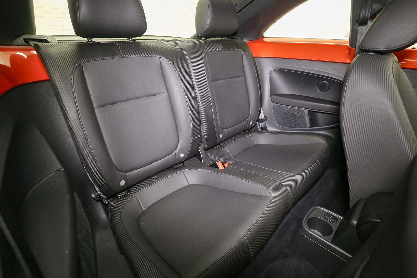Used 2016 Volkswagen Beetle 1.8T FWD image 17