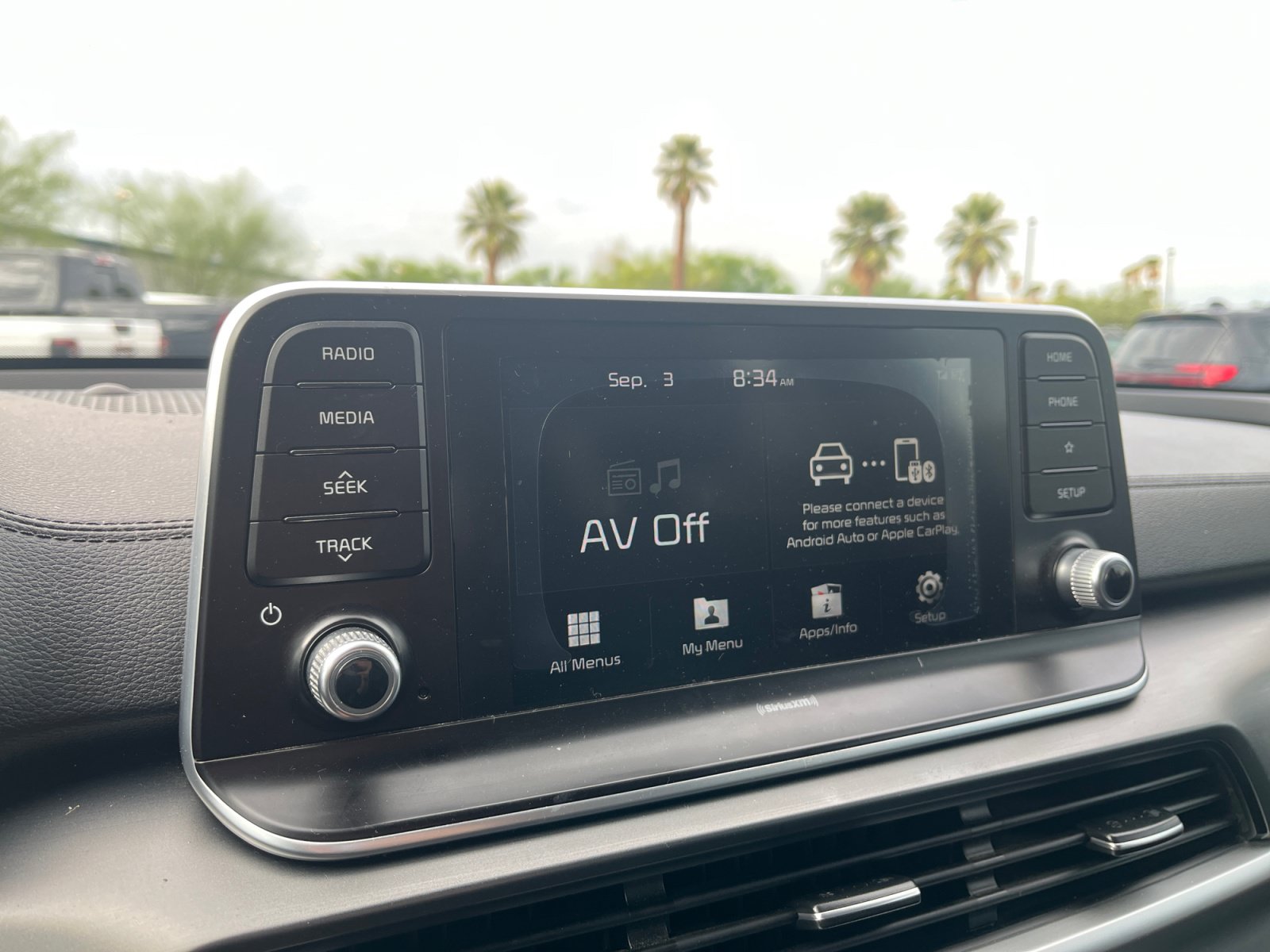 Used 2020 Kia Telluride LX FWD image 22