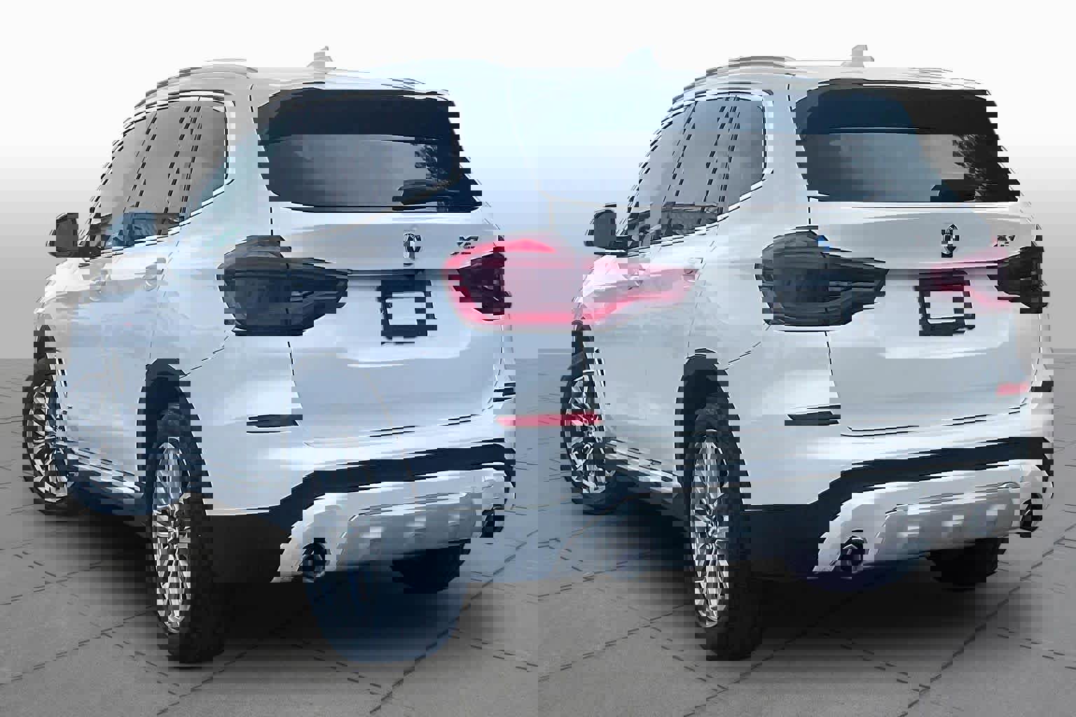 Used 2018 BMW X3 xDrive30i image 11