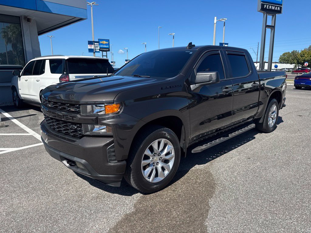 Used 2022 Chevrolet Silverado 1500 Custom w/ LPO, Dark Essentials Package RWD image 1