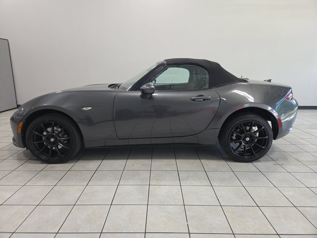 Used 2021 MAZDA MX-5 Miata Grand Touring RWD image 8