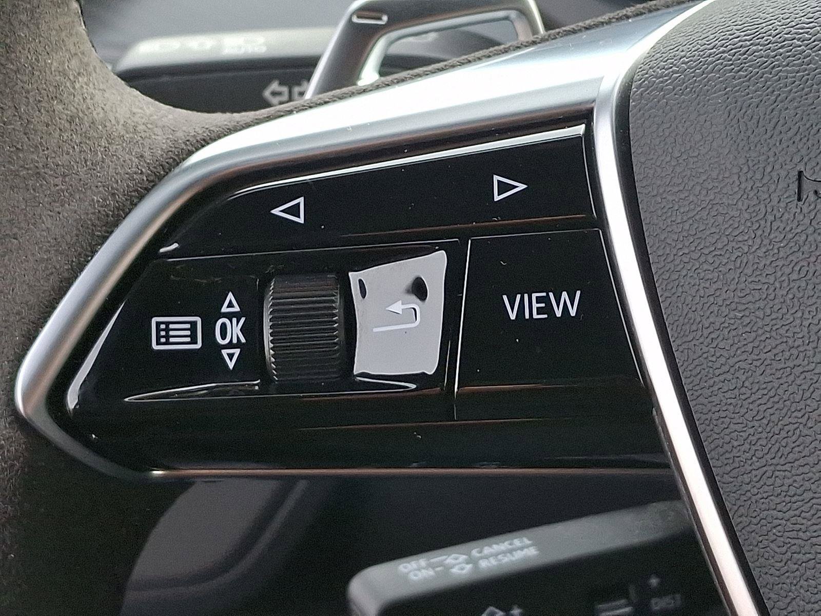 Used 2022 Audi RS e-tron GT w/ Carbon Performance Package image 21