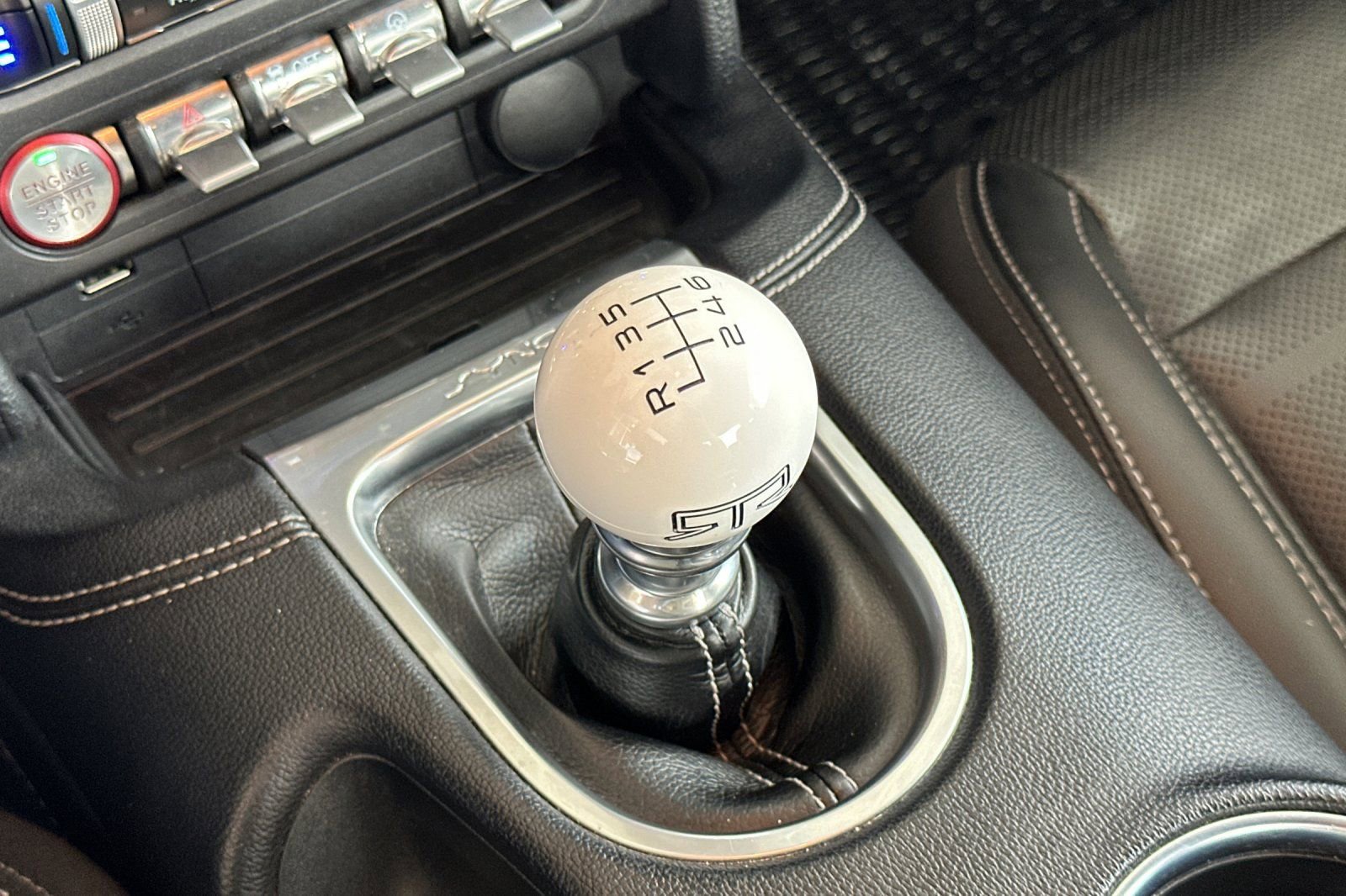 Used 2022 Ford Mustang GT Premium w/ GT Performance Package image 21