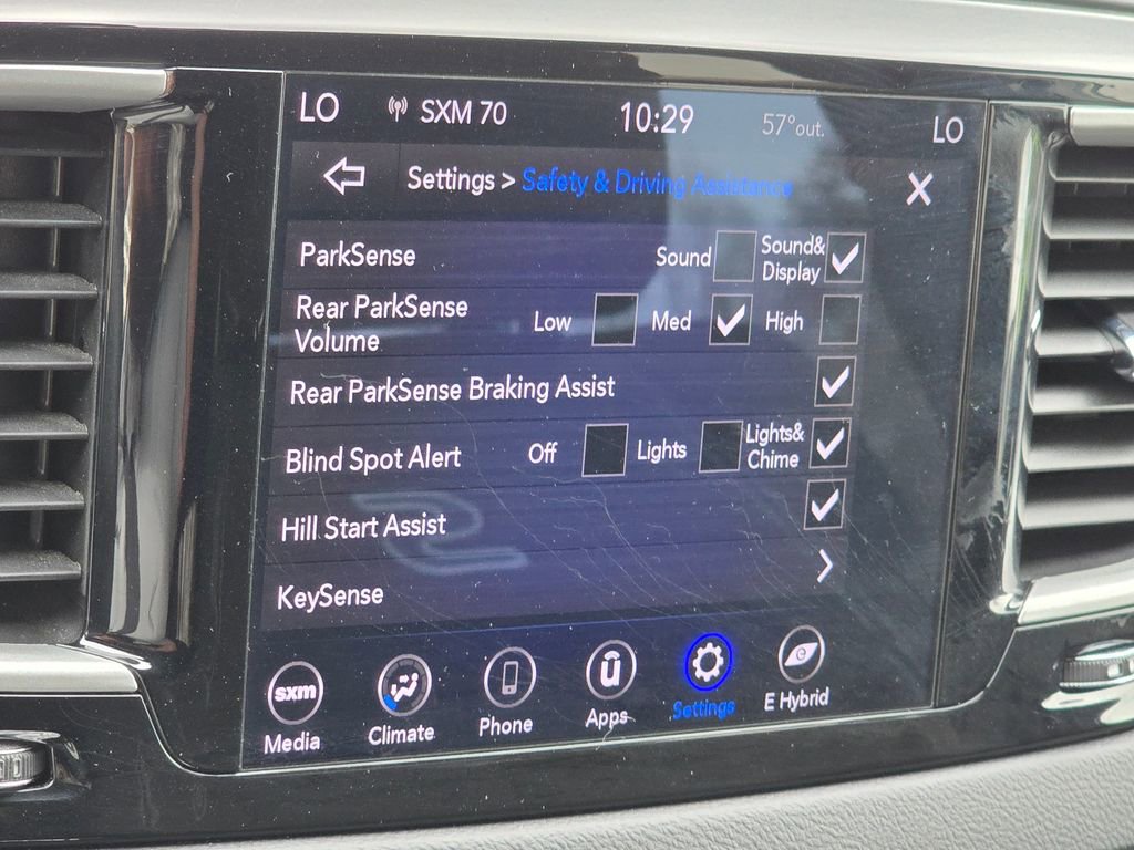 Used 2020 Chrysler Pacifica Touring w/ S Appearance Package image 42