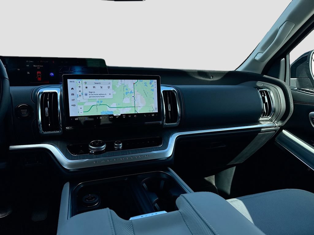 New 2026 Ford Expedition Max Platinum w/ Platinum Ultimate Package AWD/4WD image 28